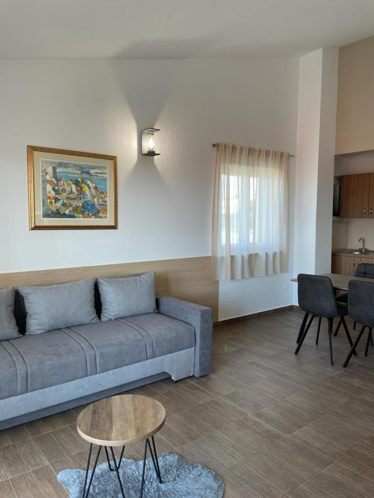 Apartments Vuković Podstrana Kamer foto