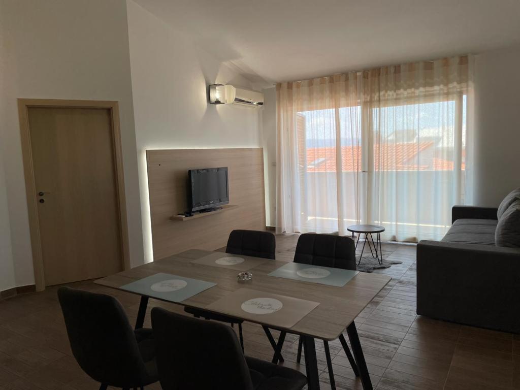 Apartments Vuković Podstrana Kamer foto