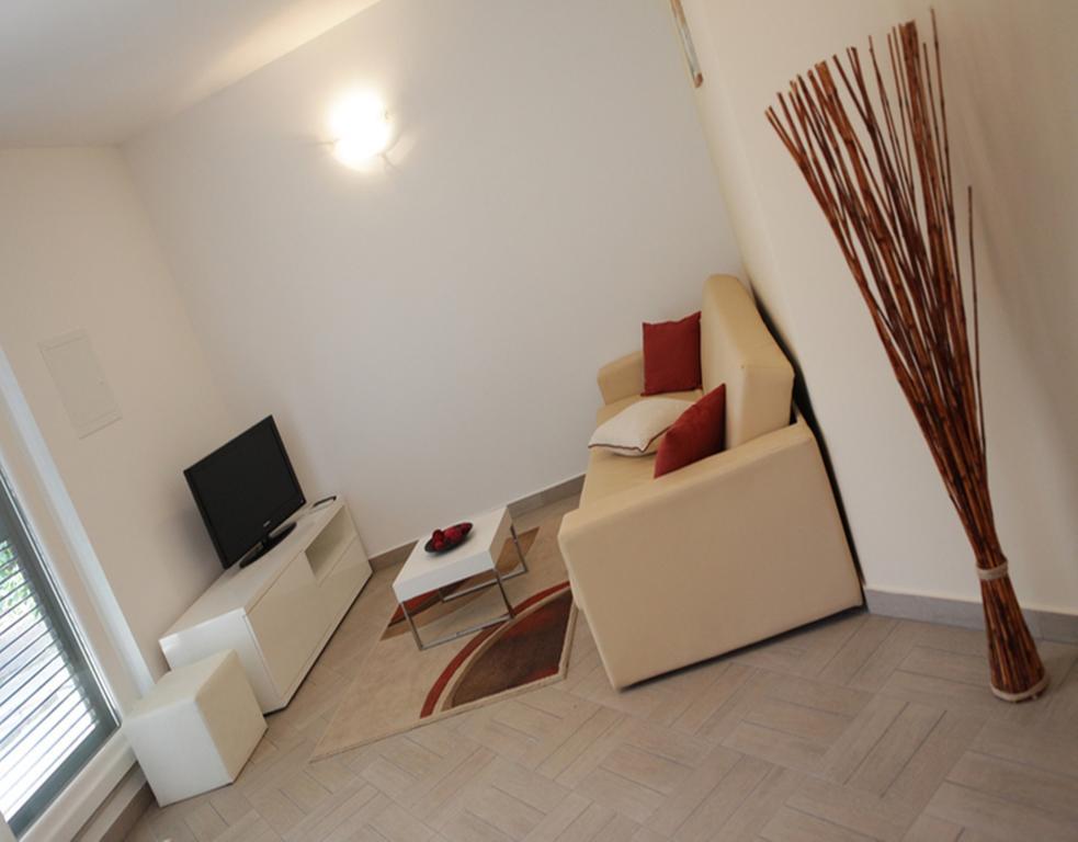 Apartments Vuković Podstrana Buitenkant foto